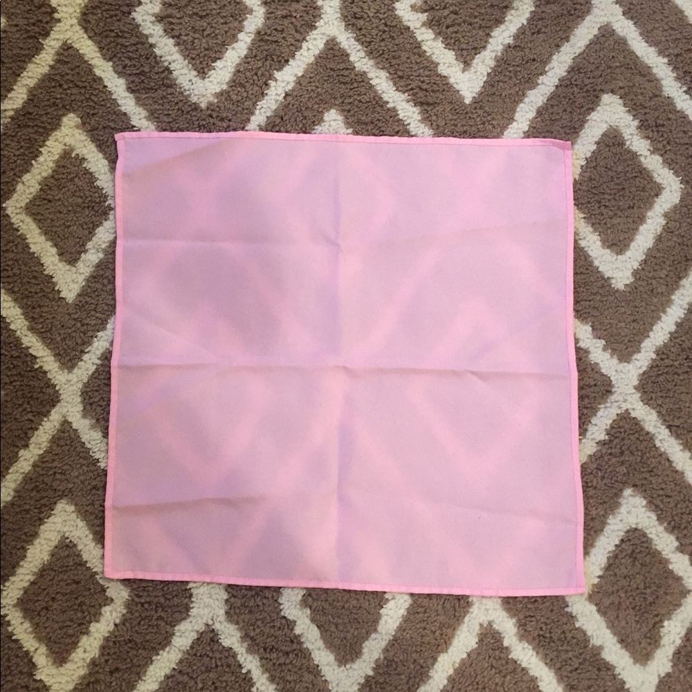 Set of 20 linen light pink napkins.